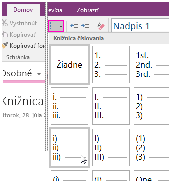 Snímka obrazovky s postupom pridania číslovania strán vo OneNote 2016.