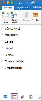 Výber tlačidla kalendára v dolnej časti zoznamu priečinkov v Outlooku