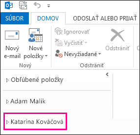 Zdieľaný priečinok zobrazujúci sa v zozname priečinkov Outlooku 2013