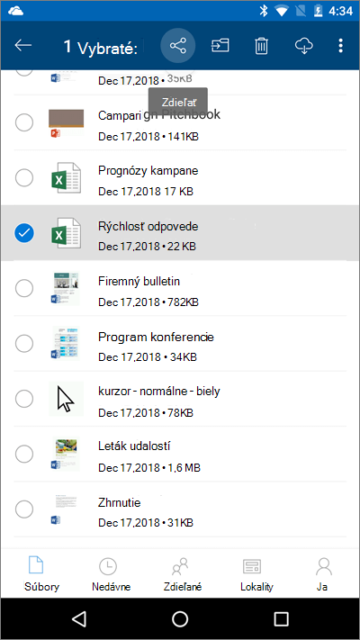 Snímka obrazovky mobilnej aplikácie OneDrive s vybratým súborom a zvýraznenou ikonou Nahrať
