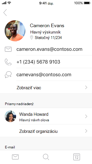 Príklady kariet kontaktov so zobrazením kontaktných a ďalších informácií