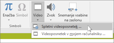 Gumb na traku za vstavljanje spletnega videoposnetka v programu PowerPoint