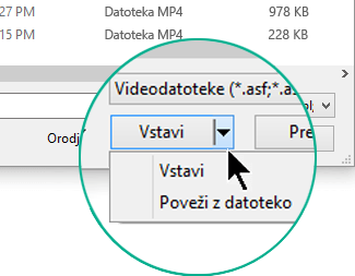 V pogovornem oknu »Vstavi videoposnetek« lahko izberete »Vstavi« (kar pomeni »vdelaj«) ali »Poveži z datoteko«.