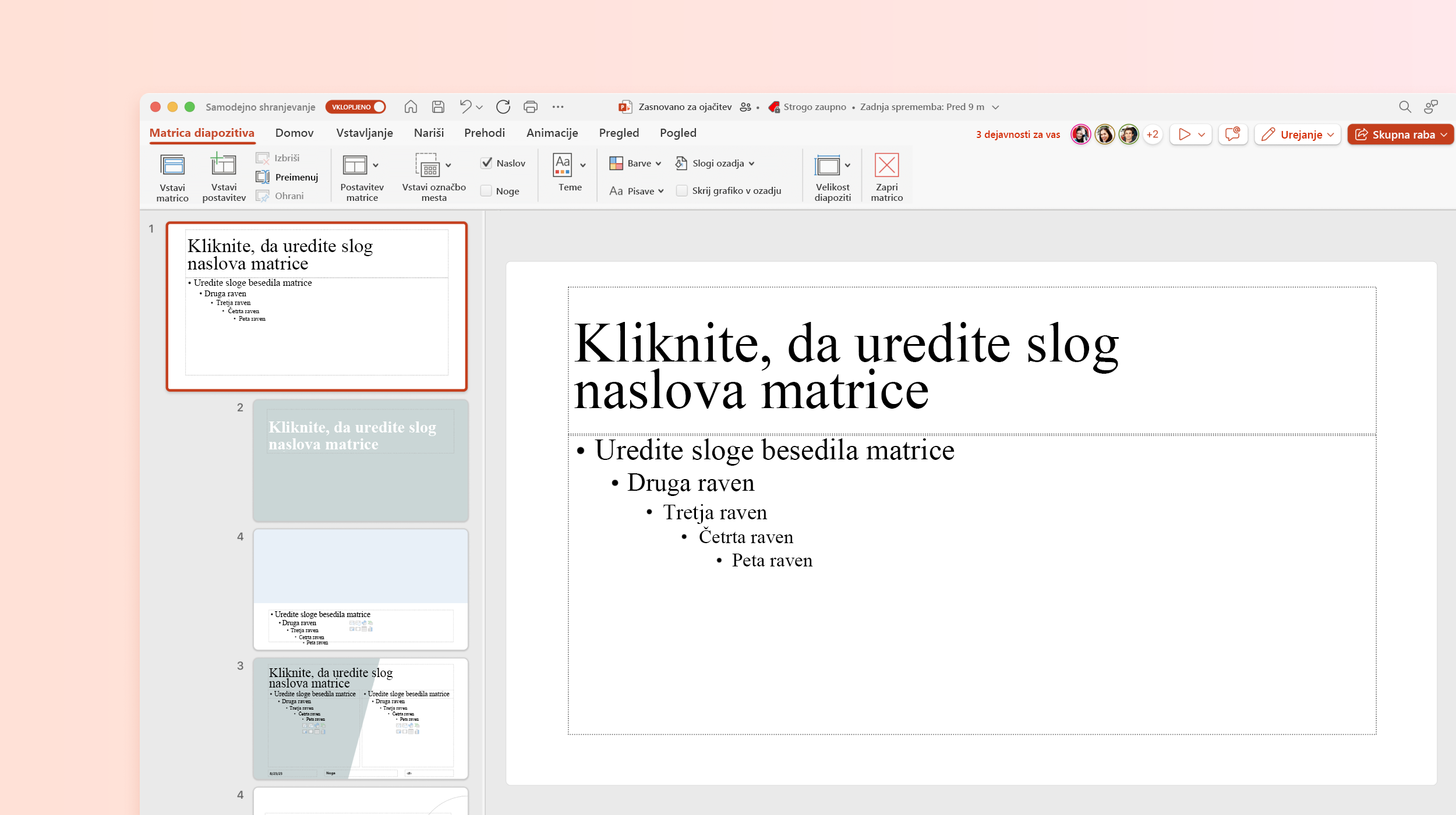 Posnetek zaslona, na katerem je prikazana matrica diapozitiva v PowerPointovi predlogi.