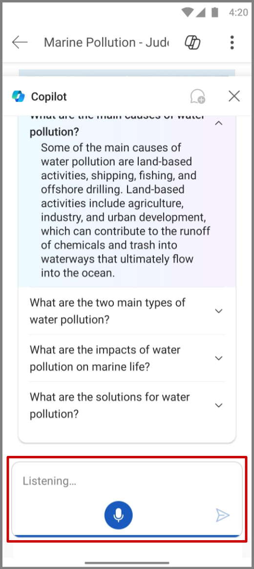 Snimak ekrana za funkciju Copilot u programu Word na Android uređaju pomoću glasovnog unosa u polju za sastavljanje