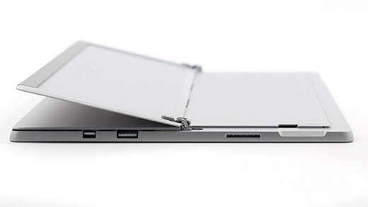 Surface Pro sa oslonca dole