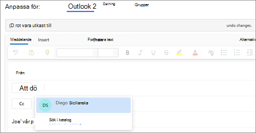 Skärmbild av fältet Till i Outlook som visar en e-postadress som väljs.
