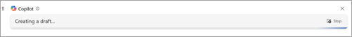 สกรีนช็อตที่แสดง Copilot กำลังสร้างเนื้อหา เน้นไอคอนหยุดหรือ X