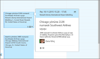 Ekran uçuş bilgilerini gösteren Outlook ekran görüntüsü.