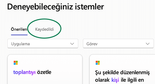 Kayıtlı istemler sekmesinin vurgulandığı Copilot Lab komut istemi kitaplığı.