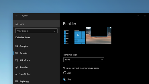 Windows Ayarlarında koyu modda gösterilen Renkler sayfası