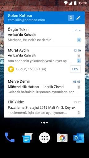 Geniş modda Android e-posta widget'i