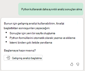 Python ile Excel'de Copilot gelişmiş analiz başlatma istemini gösteren ekran görüntüsü.