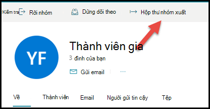 Thẻ nhóm trong nhóm Outlook.com mũi tên hướng lên và phải đến Xuất Hộp thư Nhóm.