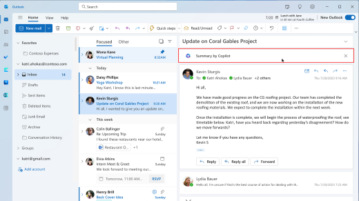 Nhấp vào Tóm tắt để nhận bản tóm tắt chuỗi email của Copilot.